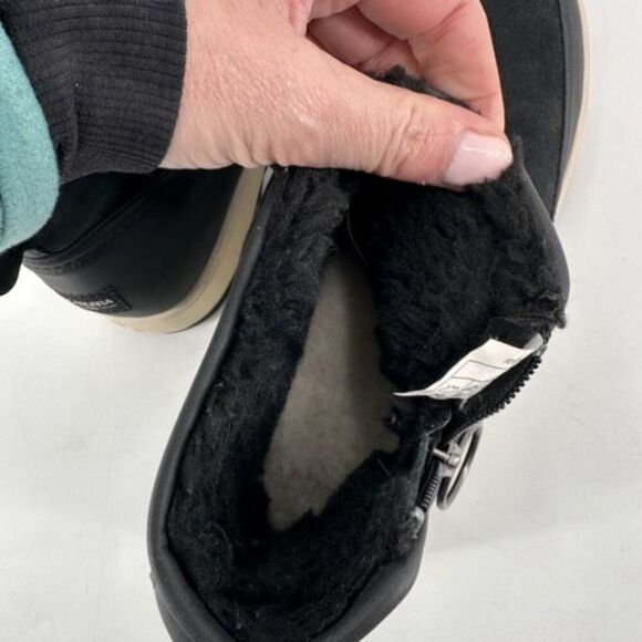 NWT Koolaburra by Ugg Tynlee Faux Sherpa Lined Zip‎ Boot Gray Size 8 - Picture 8 of 10